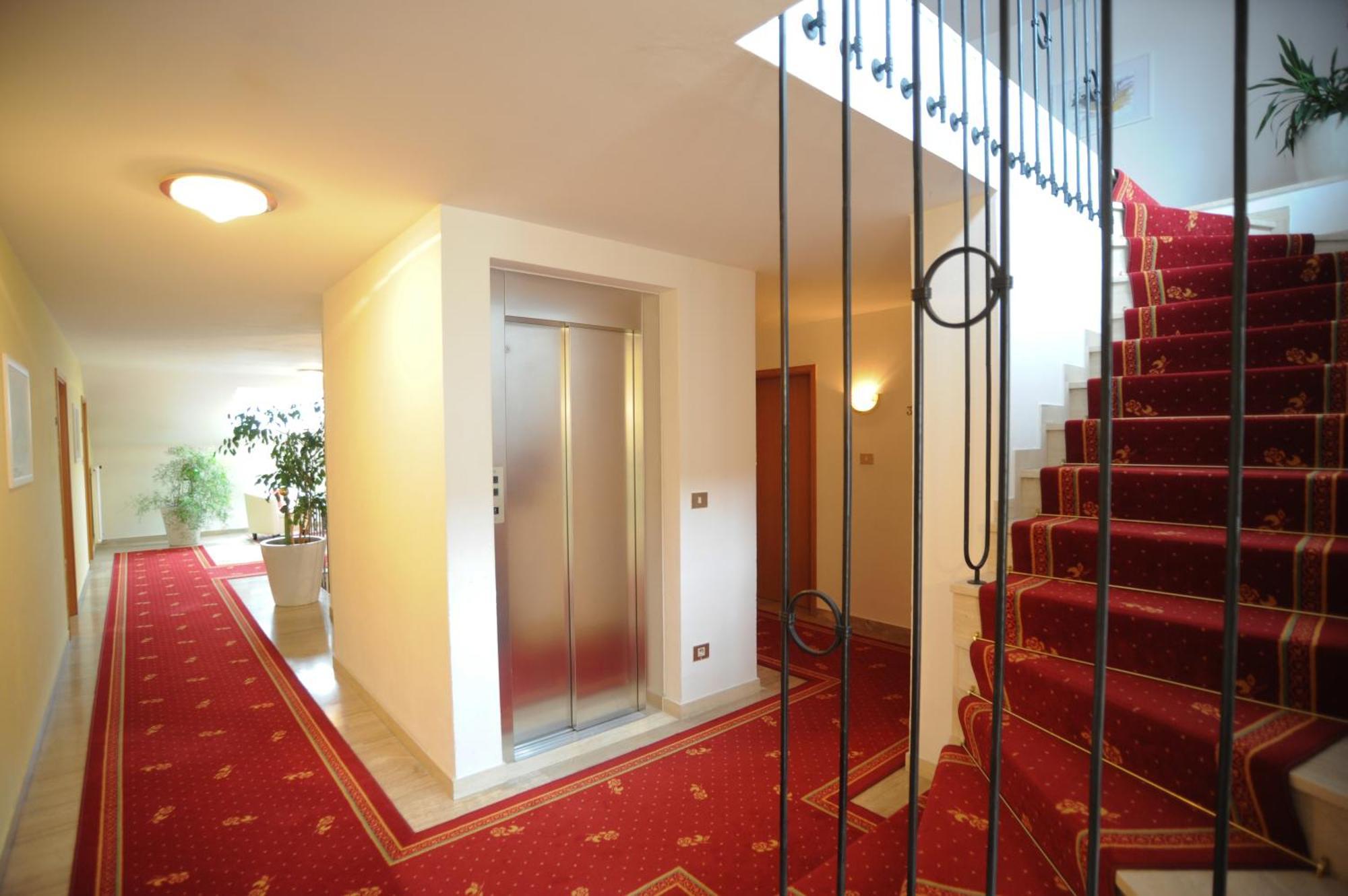 Genusshotel Goldene Rose Silandro Esterno foto